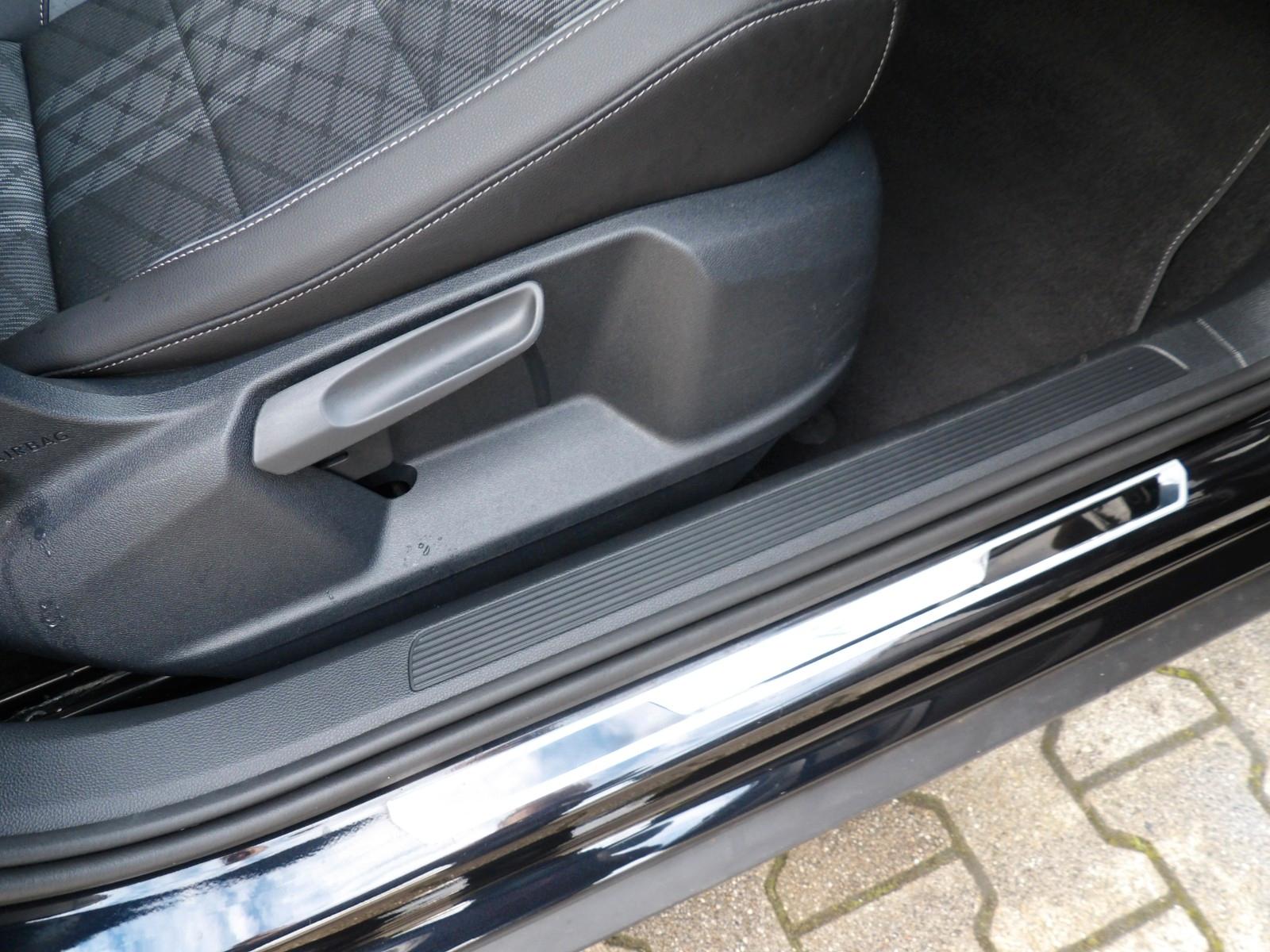 Volkswagen T-Roc R Line 1.5 TSI ACC LED 1.Hand!, миниатюра 19