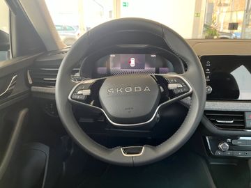 Fotografie 9 des Skoda Kamiq Selection 1.0 DSG Kamera AHK LM FullLink