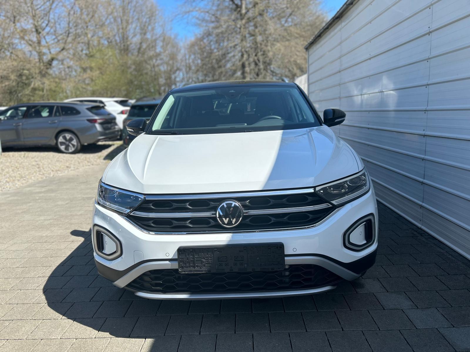 Volkswagen T-Roc Style 1.5 TSI DSG AHK*Android Auto*Matrix 