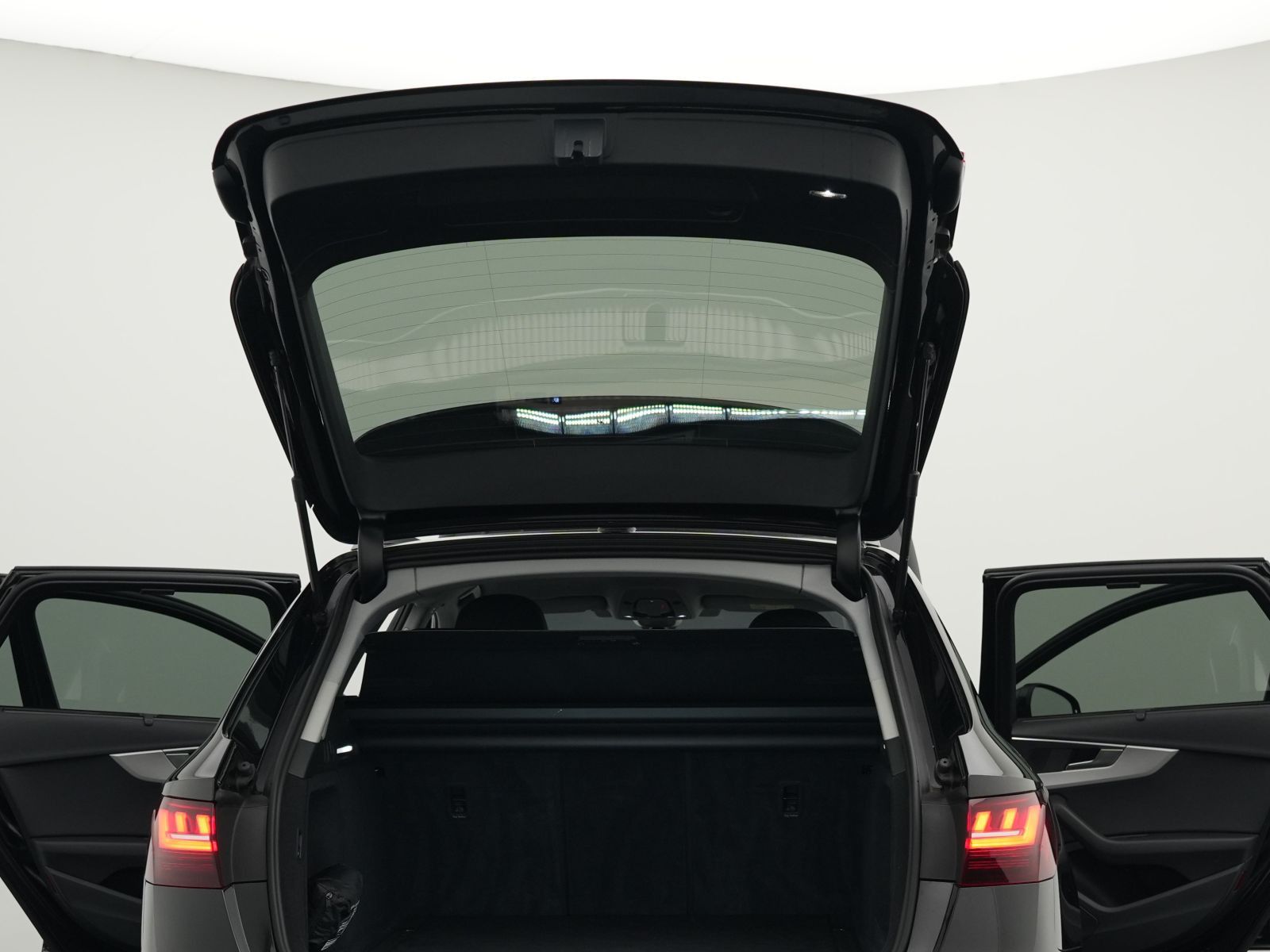 Audi A4 - Bild 17