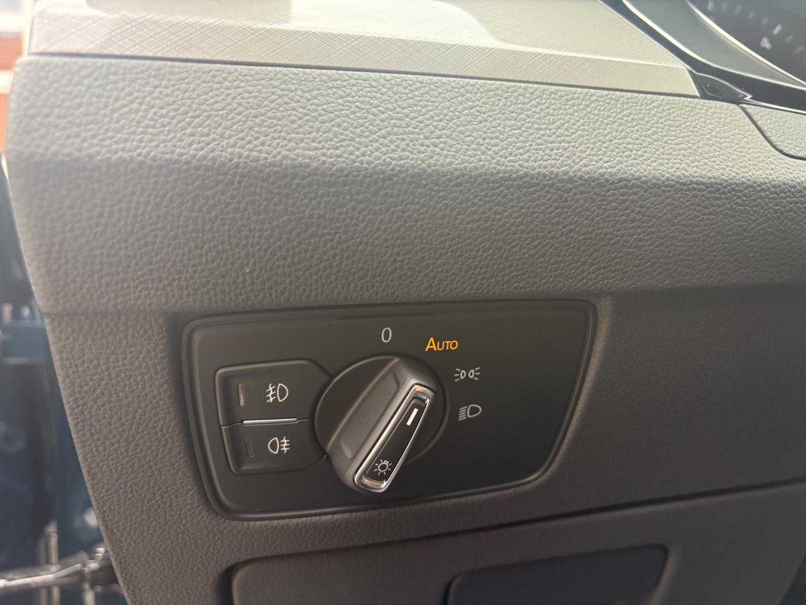 Volkswagen Passat Variant DSG Business Matrix/Kamera/Massag, миниатюра 25