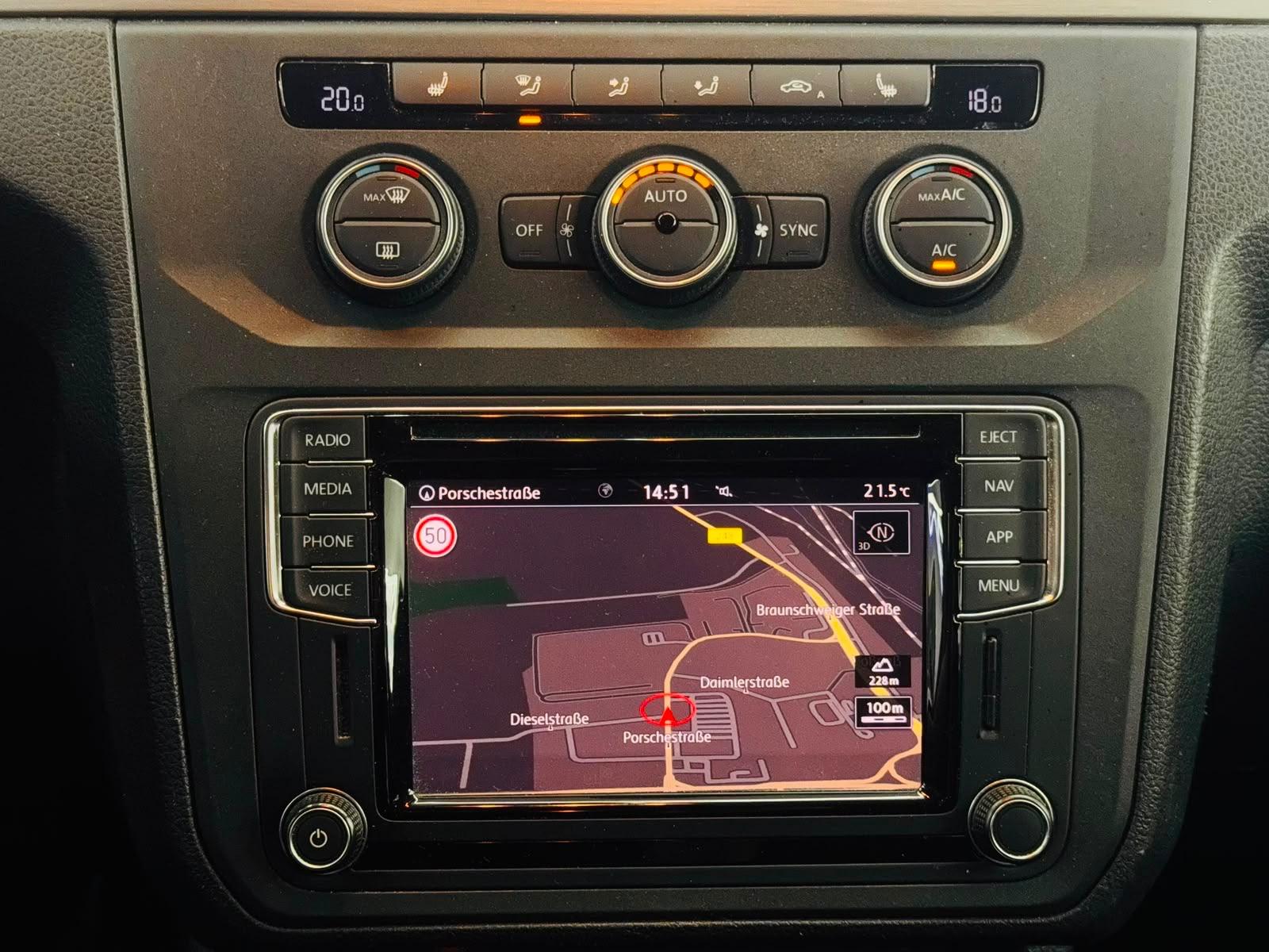 Volkswagen Caddy -DSG-Behindertengerecht-Rampe, миниатюра 11