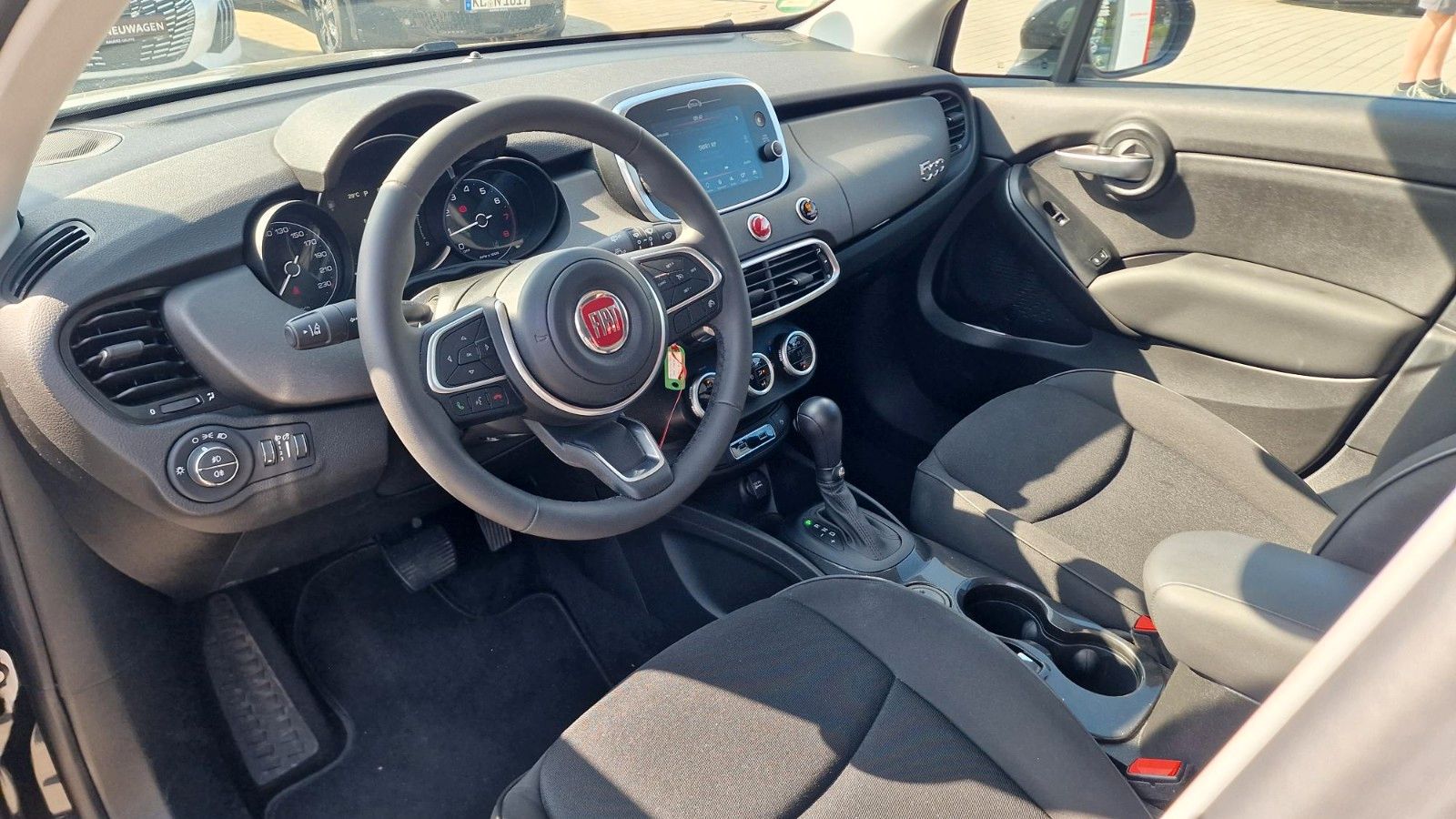 Fahrzeugabbildung Fiat 500X Basis