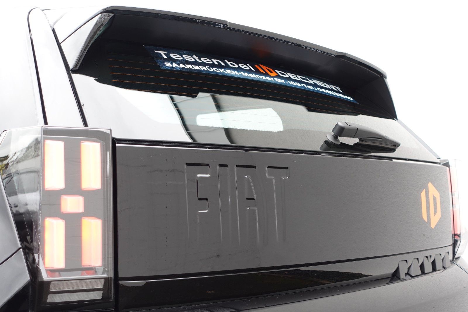 Fahrzeugabbildung Fiat Grande Panda 1.2 Automatik,Carplay, Pixel LED