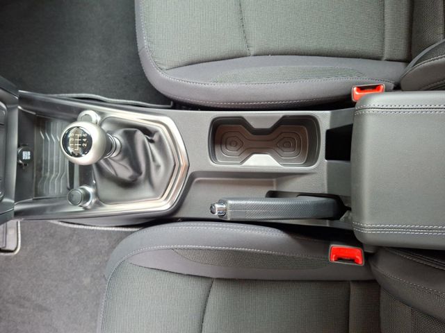 KGM Tivoli NOMAD 1.5 Navi°AC°RFK°SHZ°ALU°DAB°CarPlay