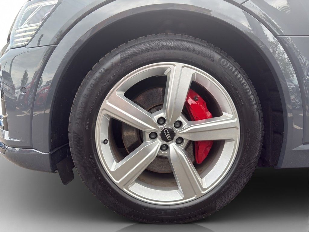 Audi Q8 e-tron - Bild 18