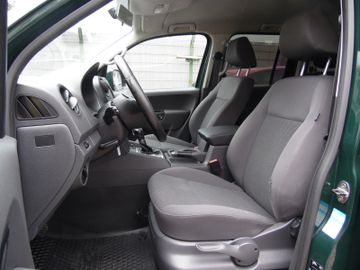 Volkswagen Amarok - 9