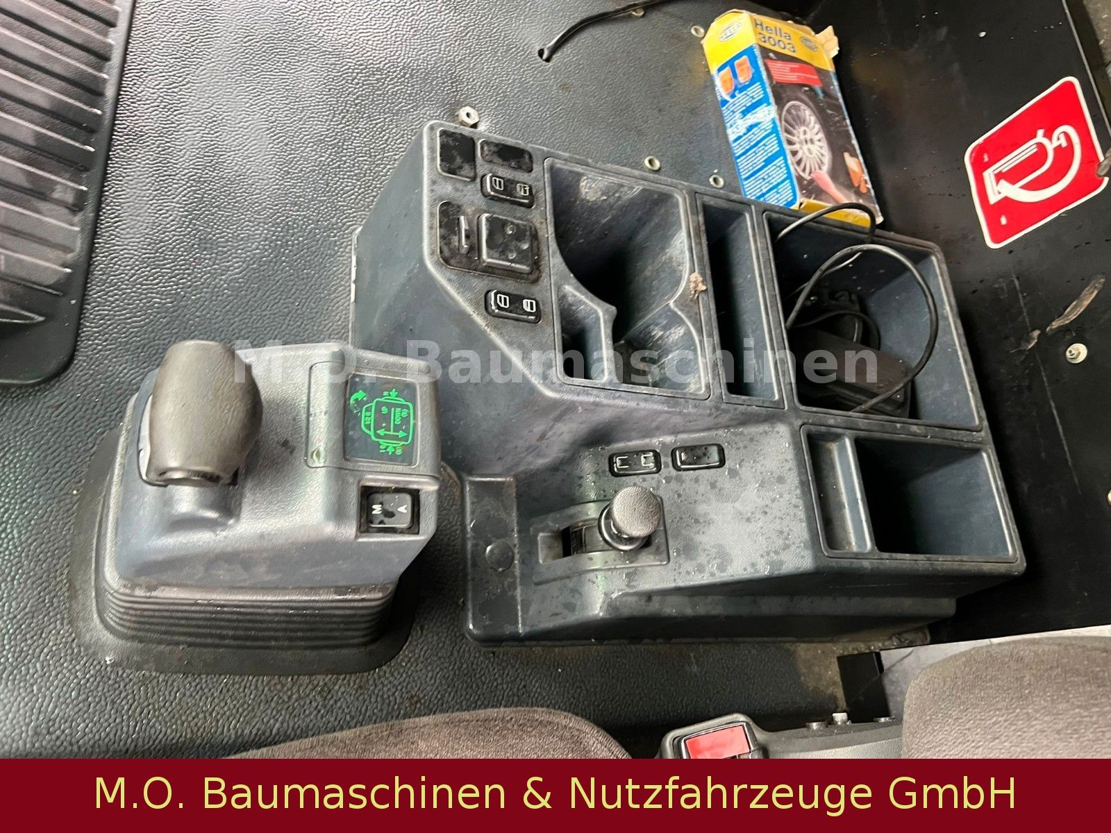 Fahrzeugabbildung Mercedes-Benz Actros 3246 / Saug & Spühlwagen / Kutschke D/NRW