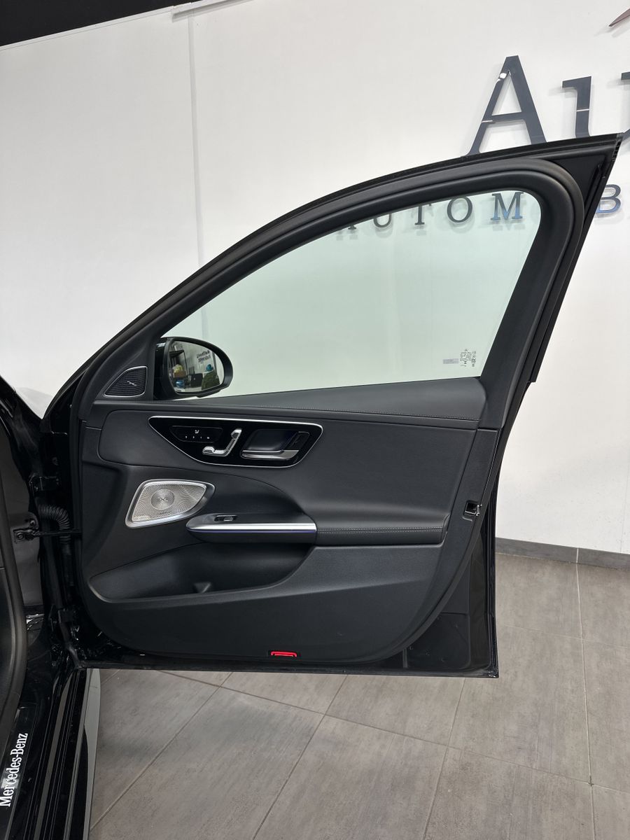 Fahrzeugabbildung Mercedes-Benz C 220d T Edition AMG Line NAV+LED+PANO+BURMESTER