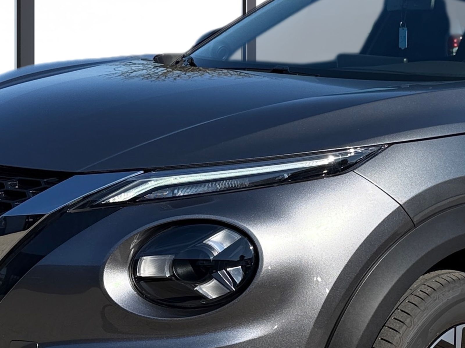 Fahrzeugabbildung Nissan Juke 1.0 DIG-T N-Connecta 6MT *NAVI*KAMERA*WINTE