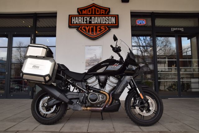 Harley-Davidson RA1250 Pan America mit Koffer