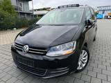 Volkswagen Sharan 2.0 TDI Highline PANO*NAV*7-SITZ*LED*CAM - VW Sharan Gebrauchtwagen in Stuttgart