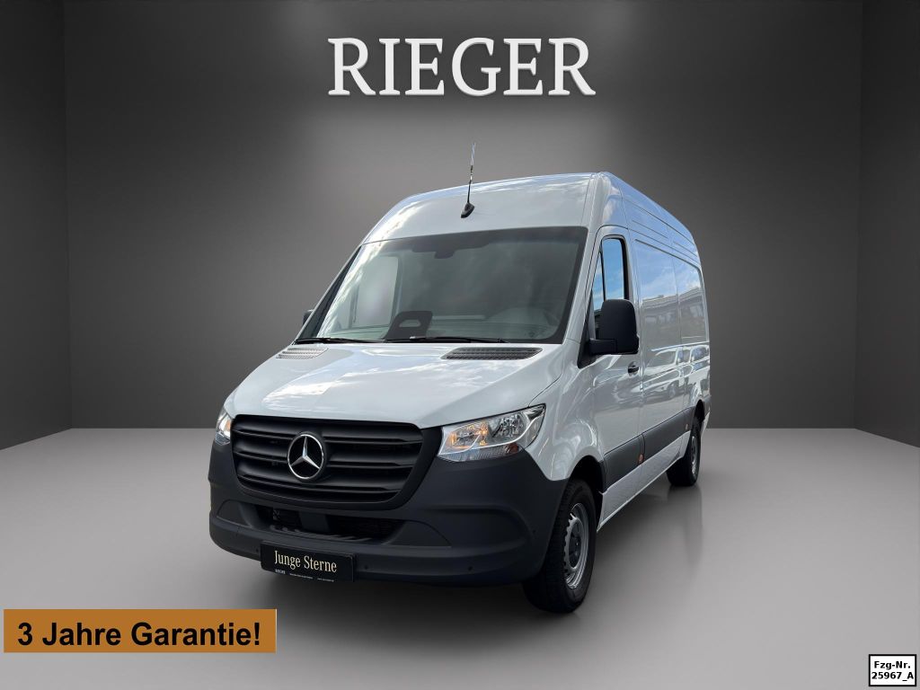 Image of Mercedes-Benz