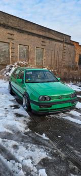 Volkswagen VW Golf 3 Color Concept Umbau - Volkswagen Golf: Concept