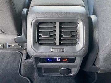 Volkswagen Tiguan Allspace - 12