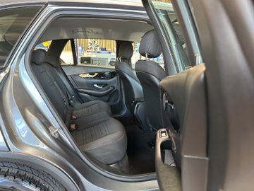 MYAUTOCENTER – Gebraucht- und Jahreswagen mit Werkstattservice in Pfaffenhofen Mercedes-Benz GLC *TÜVSERVICE NEU*TEMPO*AHK*SitzHZ*NAV*PDC*