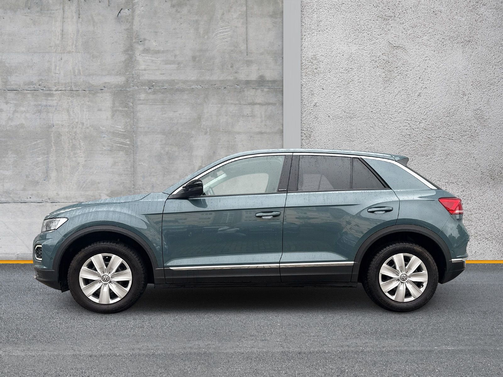 Fahrzeugabbildung Volkswagen T-Roc 1.0 TSI IQ.Drive LED ACC APP LM18