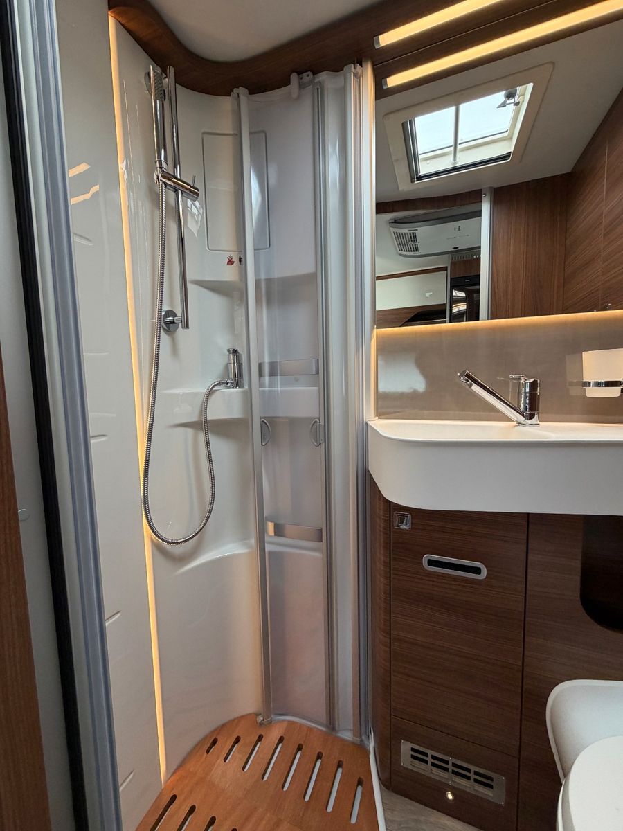 Fahrzeugabbildung HYMER / ERIBA / HYMERCAR B-Klasse MC I White Line 600