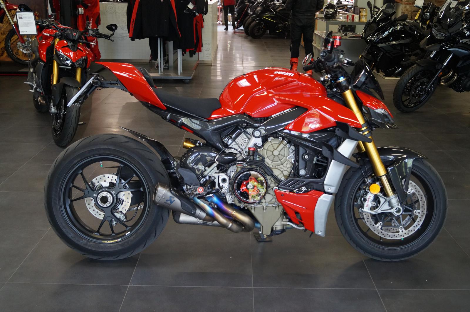 Ducati Streetfighter V4S +AKRAPOV +8x Carbon +16 Extras