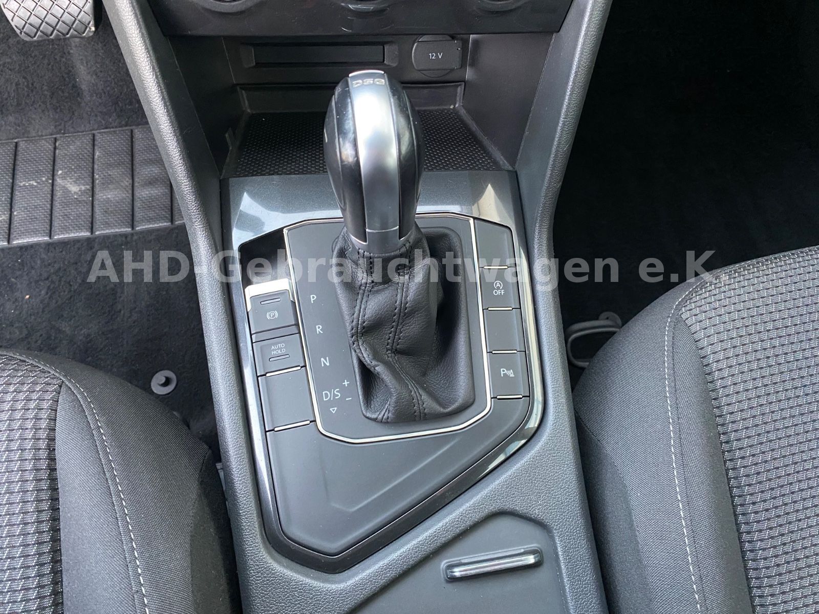 Fahrzeugabbildung Volkswagen Tiguan 1.4 TSI DSG