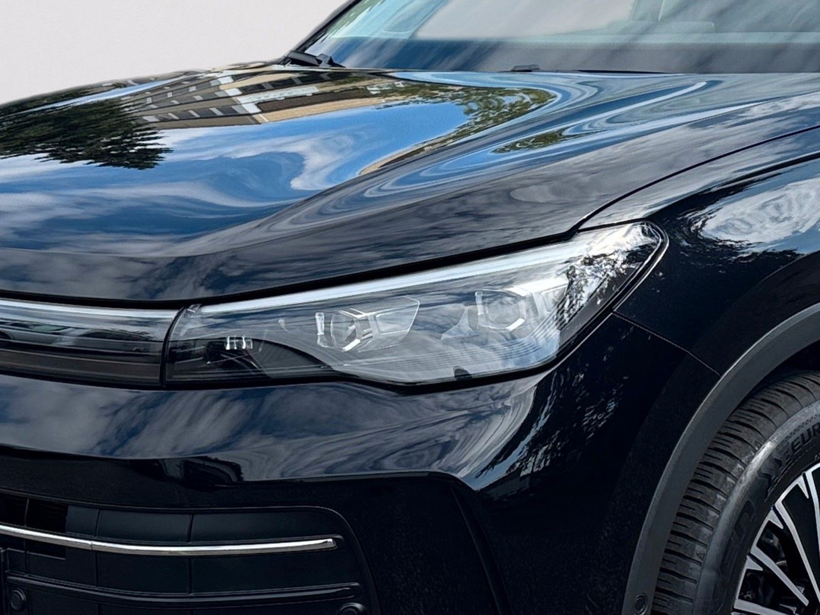 Fahrzeugabbildung Volkswagen Tiguan 1.5 eTSI Life