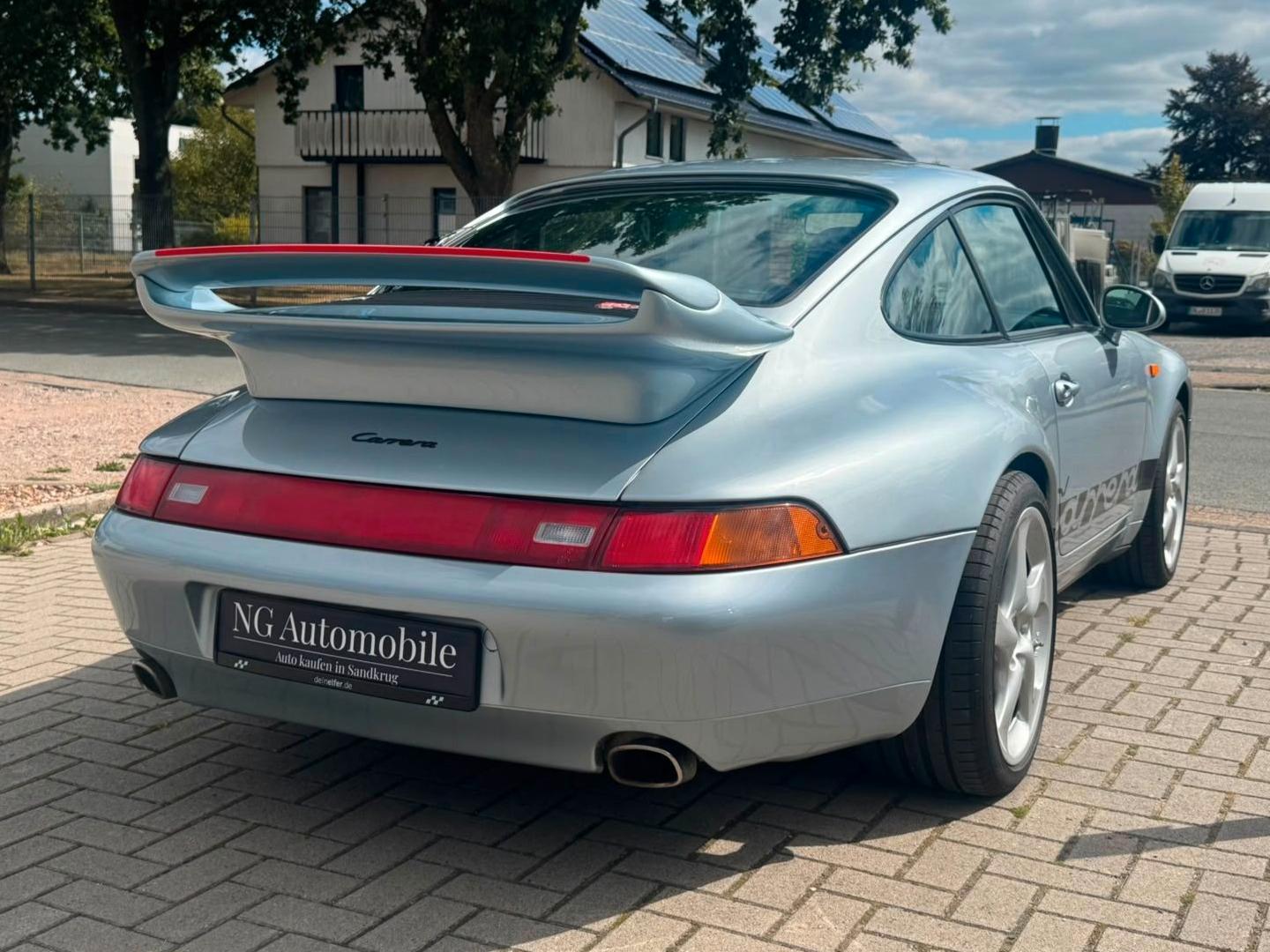 Porsche 911 Carrera Coupé Automatik AeroKit 1