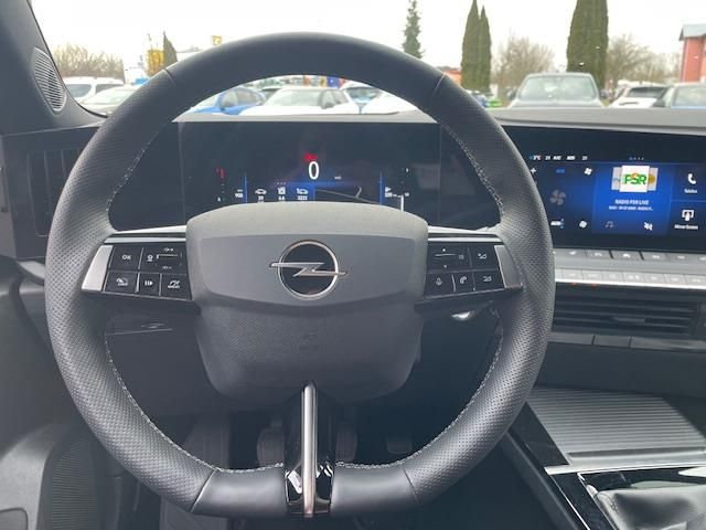 Autohaus Franke & Ebert - Opel Astra GS Navi+SHZ+LHZ 360-Grad-Kamera+beh. Front - Bild 11 Autohaus Franke & Ebert - Opel Astra GS Navi+SHZ+LHZ 360-Grad-Kamera+beh. Front - Bild 11