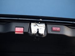 Mercedes-Benz 300 – 38 / 38