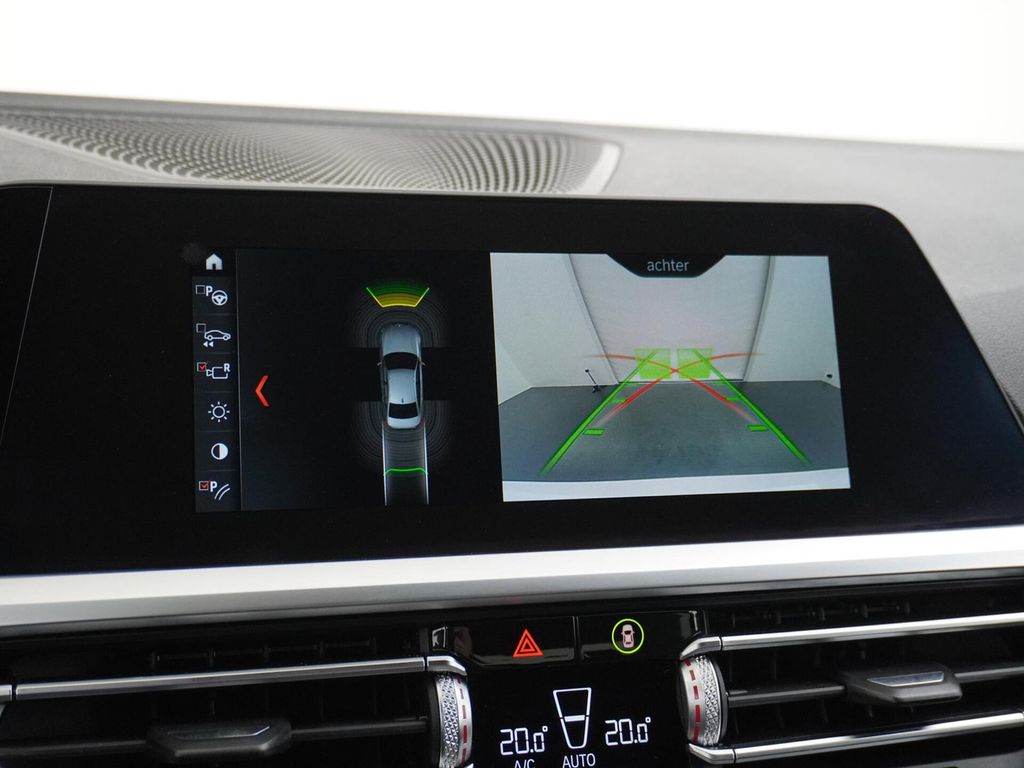 BMW 320 3-serie 320i High Executive M-pack | kamera