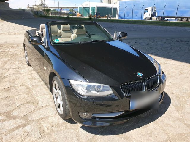 BMW Bmw E93 320i Cabrio