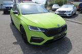 Skoda Octavia Combi 2.0 TSI EU6d RS OPF,Matrix LED,Car - Skoda Octavia: Grün, RS