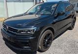 Volkswagen Tiguan R-Line HuD 7 Sitze AHK Allrad - Volkswagen Tiguan: Limousine