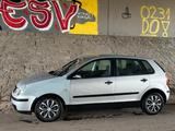 Volkswagen Vw polo 9n 1.2 - Volkswagen Polo aus 2004 mit Benzin-Antrieb: Kleinwagen, mit Klimaanlage, 1.2