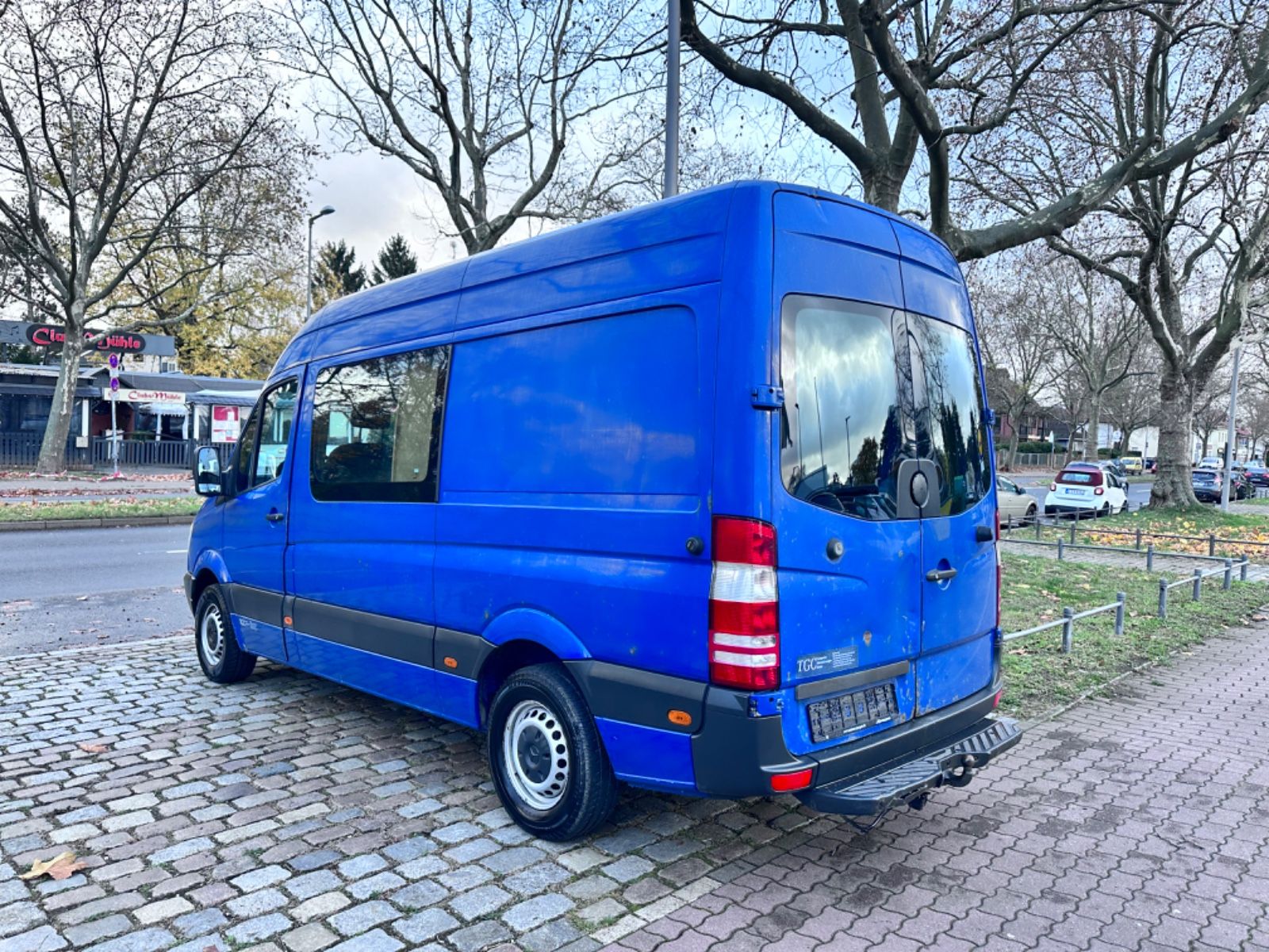 Fahrzeugabbildung Mercedes-Benz Sprinter 211 CDI L2H2 Mixto*5.Sitze*AHK*