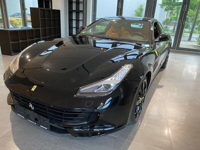 Fahrzeugabbildung Ferrari GTC4Lusso*Pass-Display*LIFT*PPF