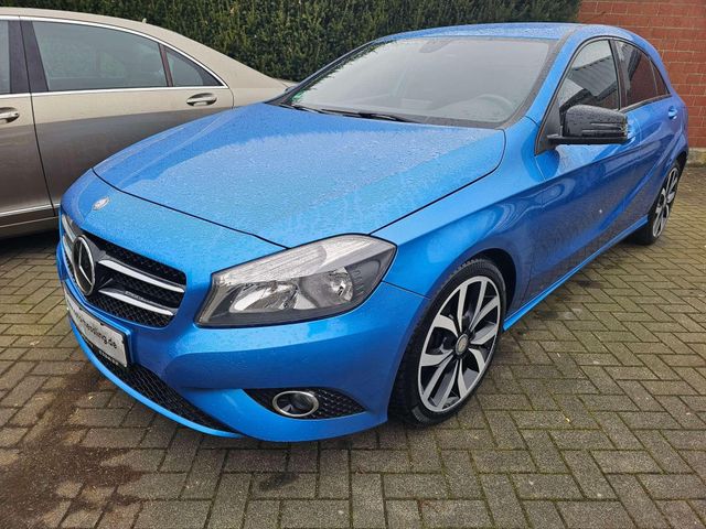 Mercedes-Benz A 180 A 180 BlueEfficiency URBAN Night-Paket