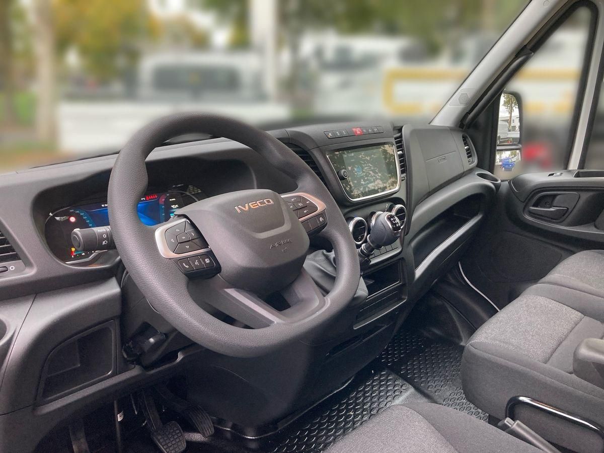 Fahrzeugabbildung Iveco Daily 35S16H3.0Y D Pritschenwagen