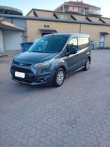 Ford Transit Connect - gebrauchte Ford Transit Connect aus dem Jahr 2015