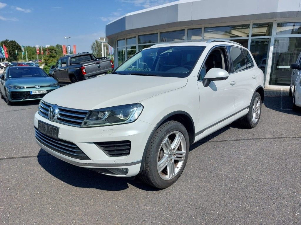 Fahrzeugabbildung Volkswagen Touareg 3.0 V6 TDI SCR Blue Motion DPF Automatik