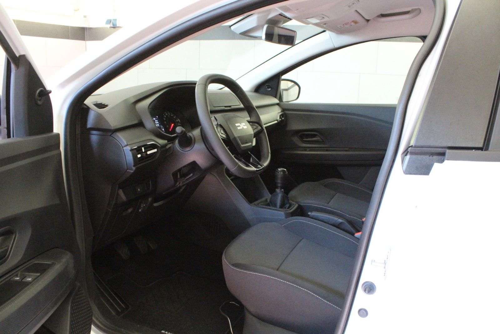 Fahrzeugabbildung Dacia Sandero SCe 65 Essential*Klima*Media Display*