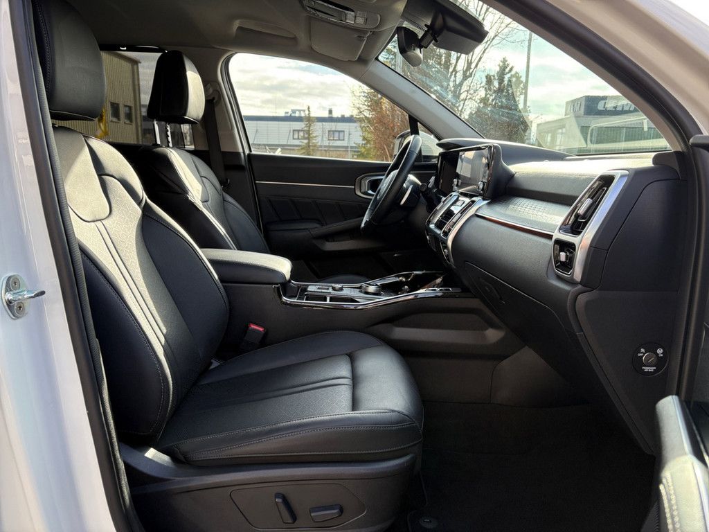 Fahrzeugabbildung Kia Sorento 1.6 T-GDI Plug-In Hybrid Spirit 4WD EURO