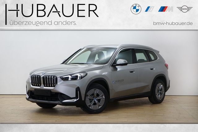 BMW iX1 xDrive30 [Navi, RFK, SHZ, LED, 17" LMR]