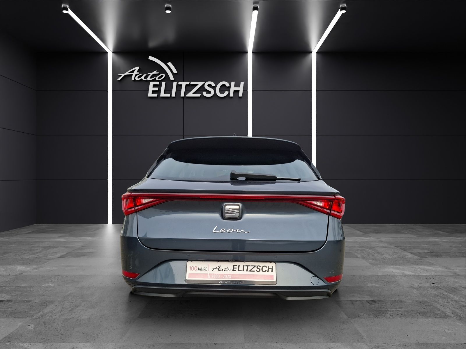 Fahrzeugabbildung SEAT Leon ST eTSI Xcellence DSG LED AHK Navi ACC RFK