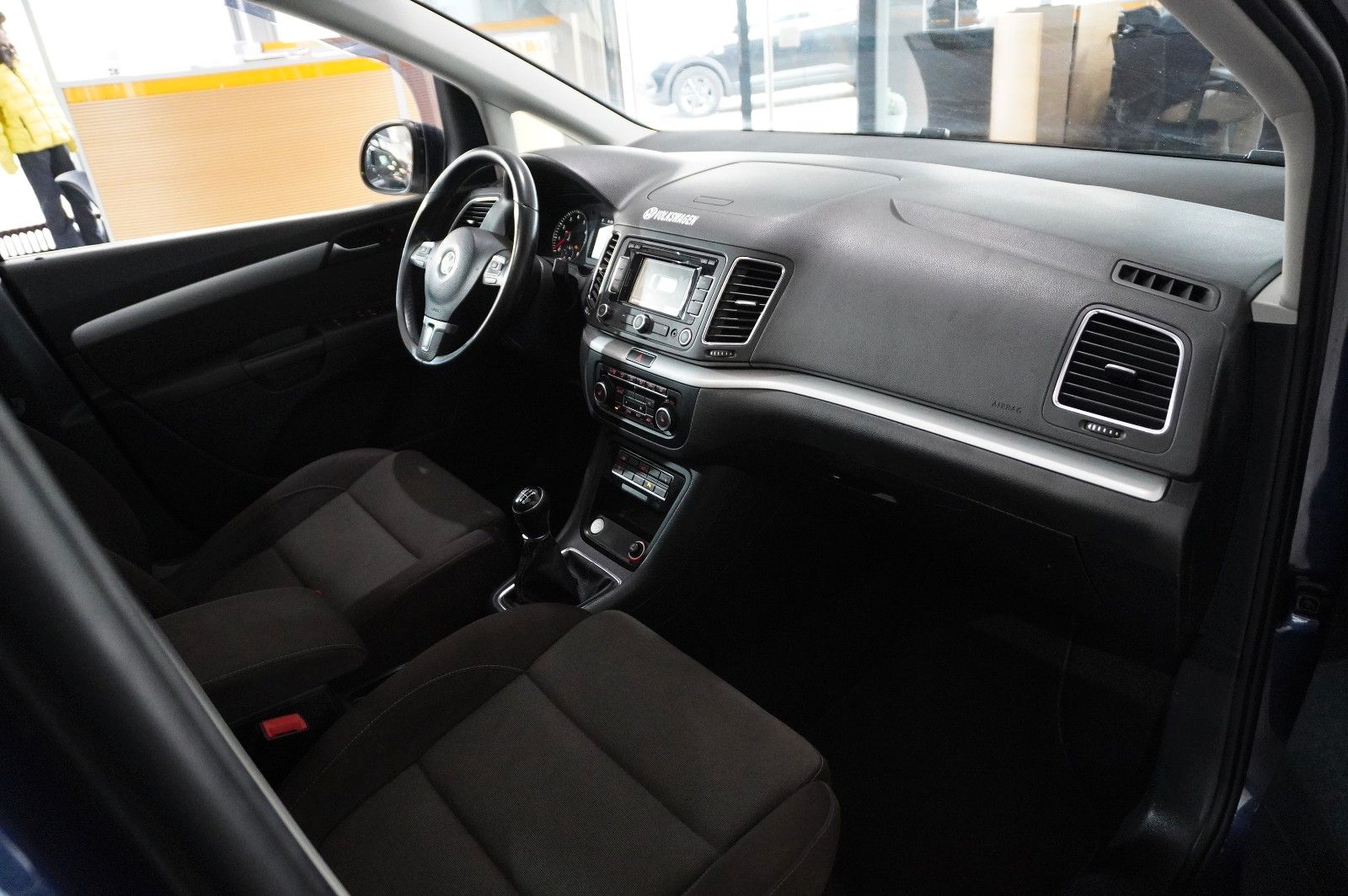 Fahrzeugabbildung Volkswagen Sharan 1.4 TSI STYLE 7-SITZE NAVI/PANO./SPORT/SH