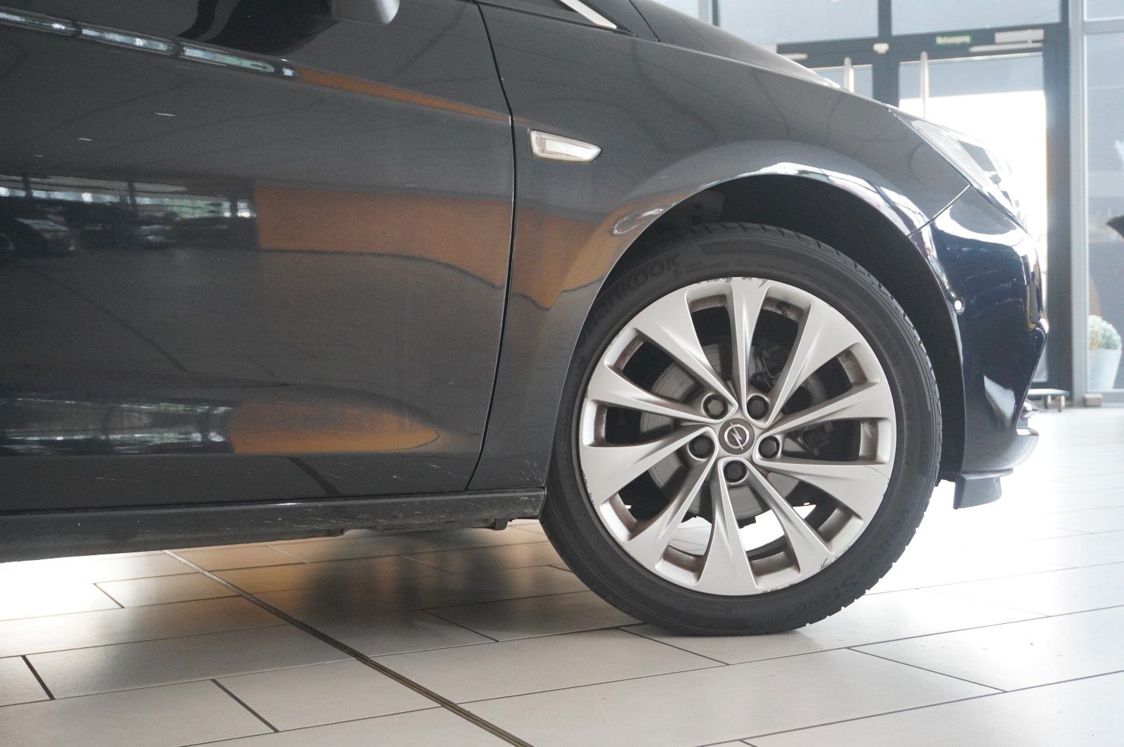 Fahrzeugabbildung Opel Astra K Lim. 1.4T INNOV. NAVI/LED/KAMERA/SH/TEMP
