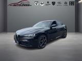 Alfa Romeo Giulia 2.0 Turbo 16V Competizione Q4 (EURO 6d) - Alfa Romeo Giulia: V6