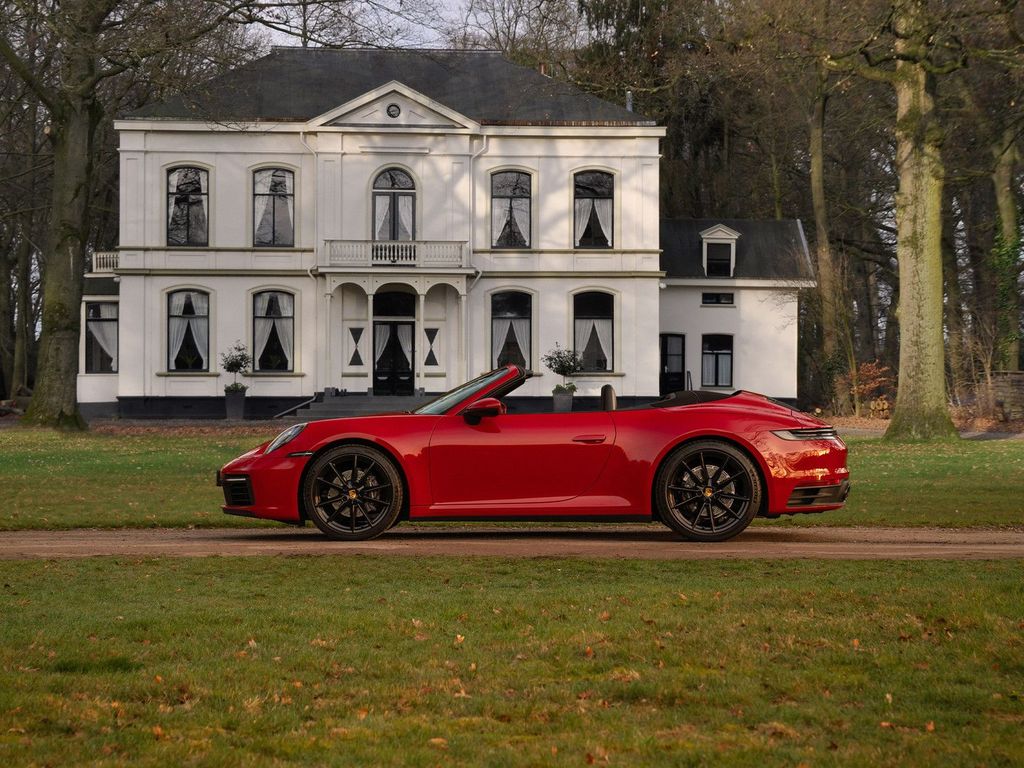 Image of Porsche 992