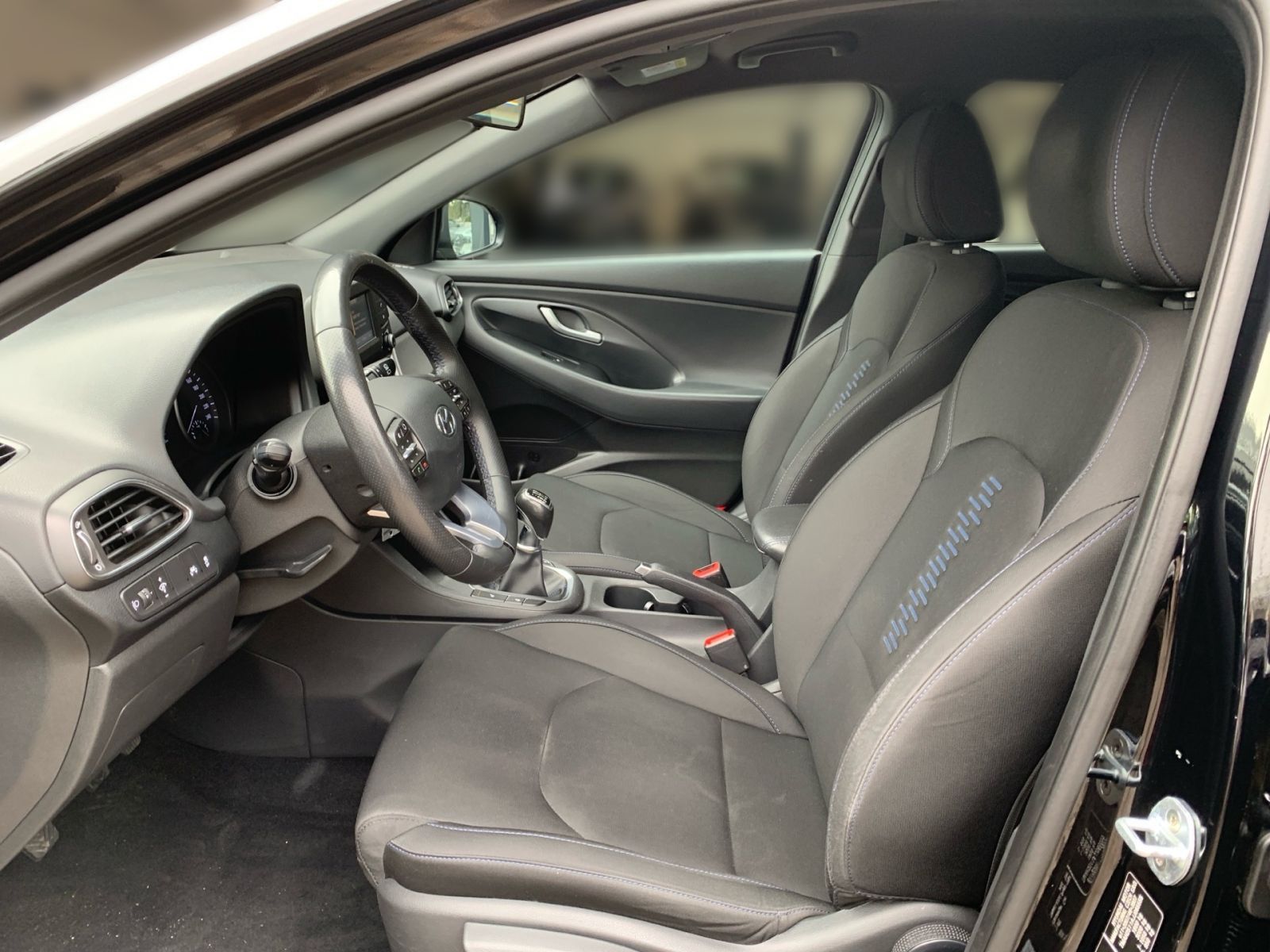 Fahrzeugabbildung Hyundai i30 1.0 T-GDI Passion Kamera 8x bereift