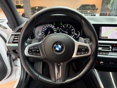 BMW 330i Sport Line*LED*360*HIFI*ACC*WINTERPAKET*TOP