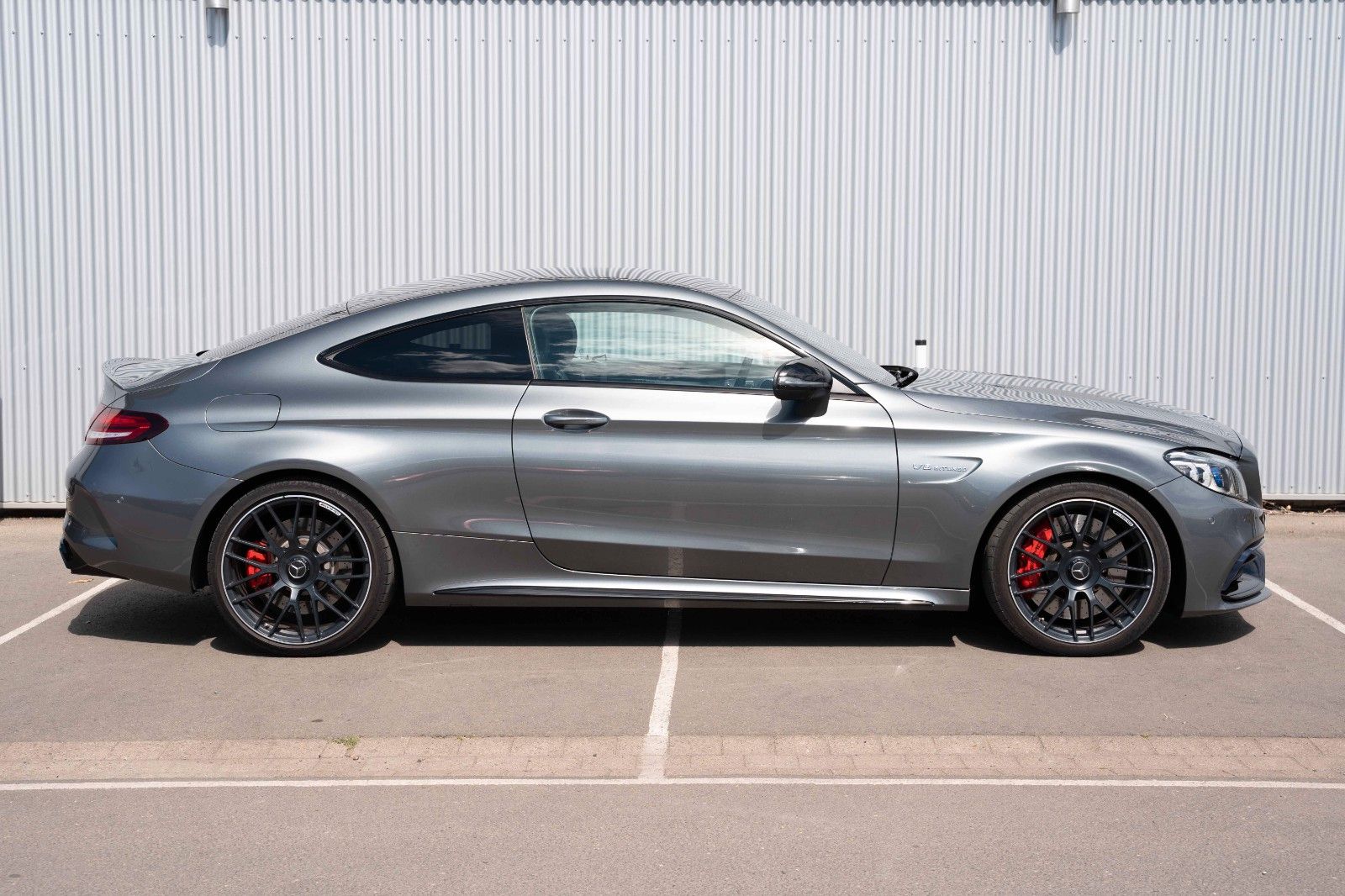 Fahrzeugabbildung Mercedes-Benz C 63 S AMG COUPE HUD 360° PERF. AGA CARBON PAKET